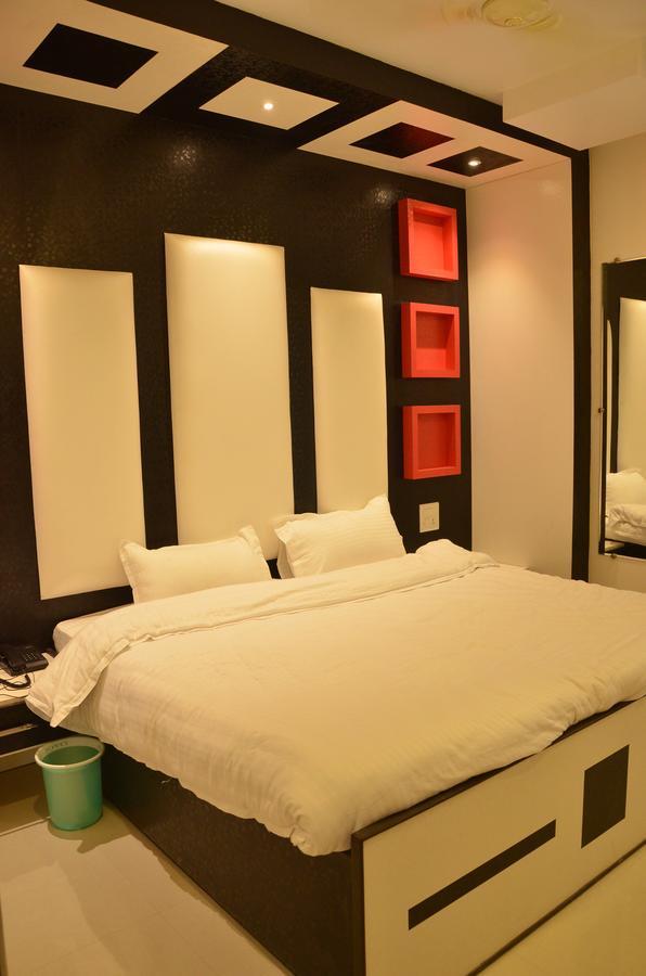 Hotel Bellevue Inn Gangānagar Oda fotoğraf